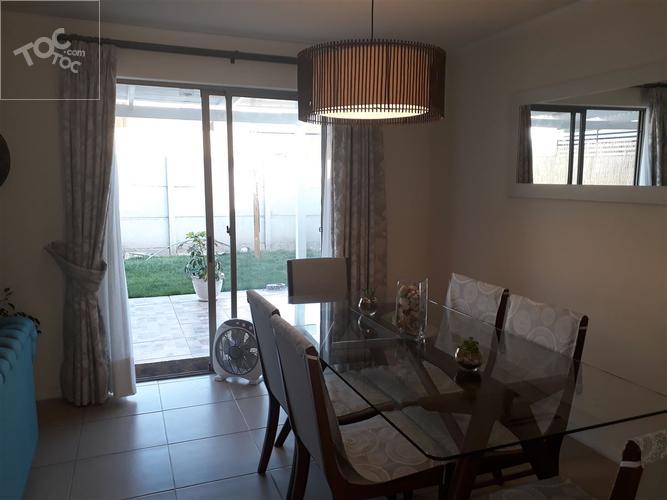 Oportunidad sin Comisión Impecable en Condominio Buin