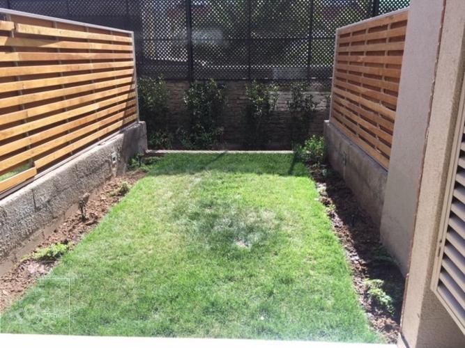 Departamento con jardín en calle Pedro Torres