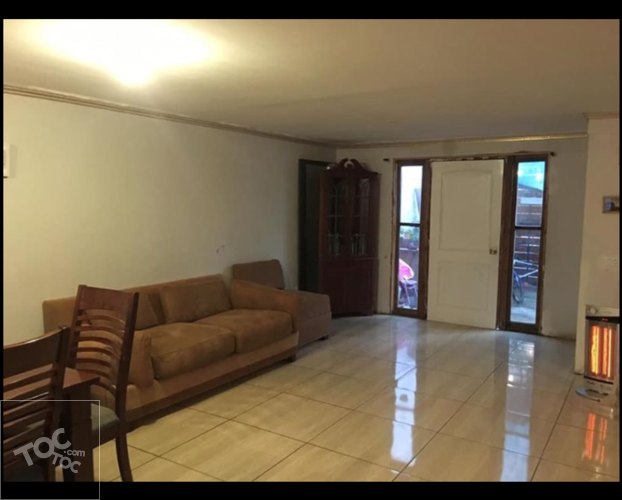 Se vende hermosa casa en la comuna de independencia