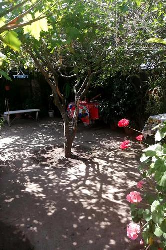 Con buena ubicación a pasos de Parques y Centros deportivos