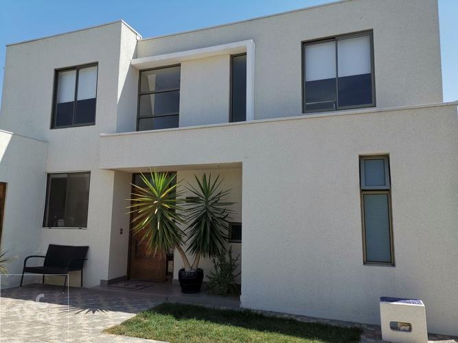 Condominio La Cascada, Santa Elena Colina