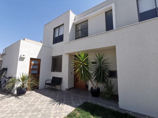 Condominio La Cascada, Santa Elena Colina