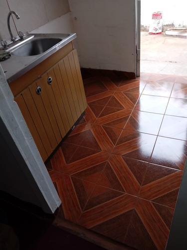 Casa en buen sector, a pasos del nuevo Hospital