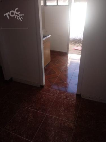 Casa en buen sector, a pasos del nuevo Hospital