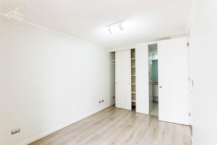 PROMOCIÓN $0 COMISIÓN hasta 15-03 !!! Departamento 2 Habitaciones y 2 Baños Santa Rosa 237 Metro Sta. Lucia
