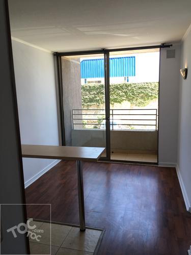 Departamento de 1 dormitorio en Independencia, cerca de metro Hospitales