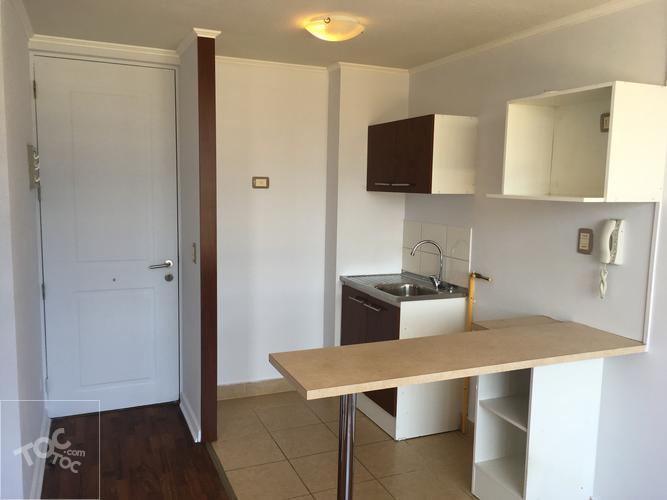 Departamento de 1 dormitorio en Independencia, cerca de metro Hospitales