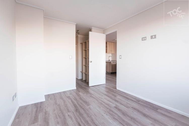PROMOCIÓN $0 COMISIÓN hasta 31-03 !!! Departamento 1 Habitación Grande y 1 Baño en Suite Santa Elena 2120 Metro Ñuble