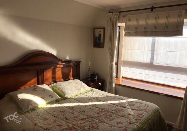 Se vende amplia casa