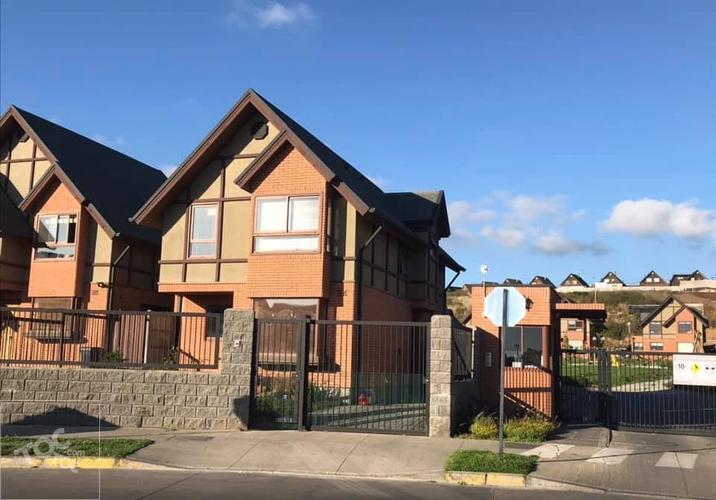 Se vende amplia casa