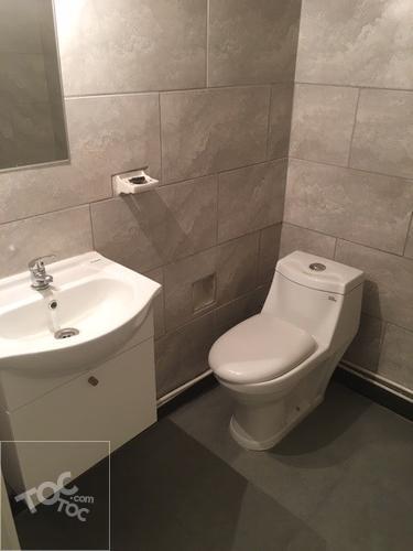 METRO ÑUÑOA / DEPARTAMENTO REMODELADO CON ESTACIONAMIENTO Y BODEGA
