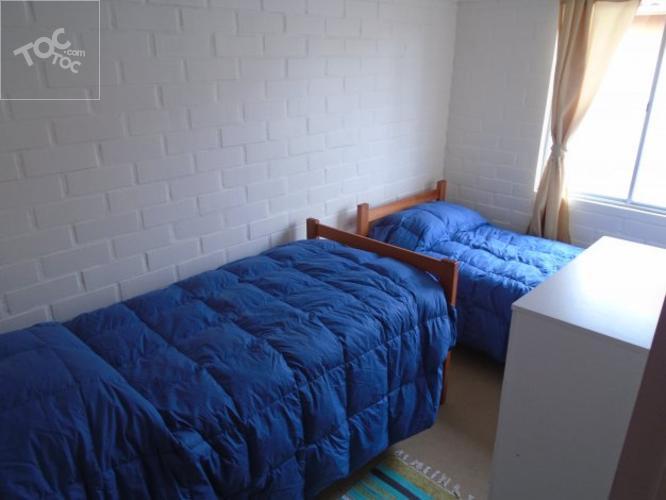 Casa seminueva en hermoso condominio privado (Condominio Bosquemar Etapa I)