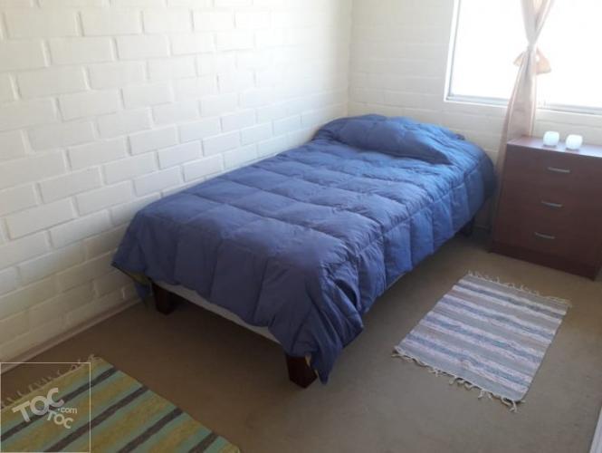 Casa seminueva en hermoso condominio privado (Condominio Bosquemar Etapa I)