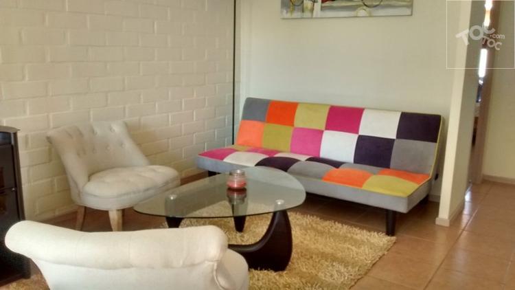 Casa seminueva en hermoso condominio privado (Condominio Bosquemar Etapa I)