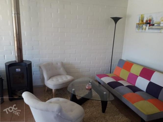 Casa seminueva en hermoso condominio privado (Condominio Bosquemar Etapa I)