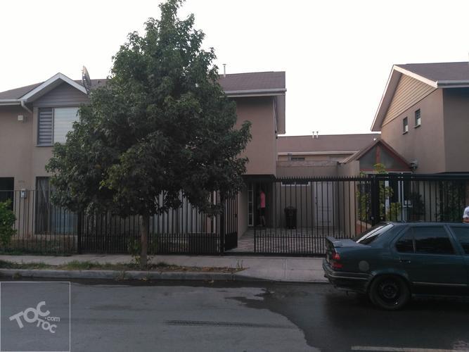 ARRIENDO CASA CONDOMINIO LOS PINARES/ EL ROSAL/ MAIPÚ