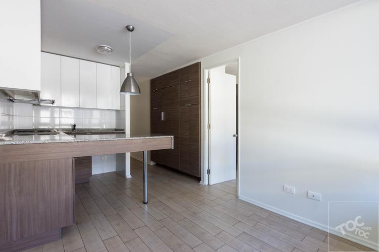 PROMOCIÓN $0 COMISIÓN hasta 15-04 !!! 1 Habitación Grande 1 Baño en Suite Walking Closet Carmen 368 Esq. Sta. Isabel