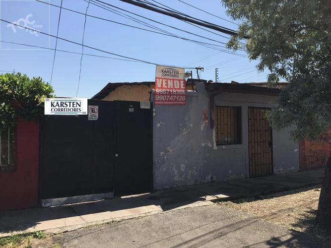 VENDO CASA 4D 1B EN COMUNA DE RECOLETA, ZONA DE EL SALTO