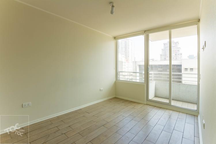 Abril GRATIS - $0 COMISIÓN – Garantía en CUOTAS !!! 1 Habitación Grande y 1 Baño en Suite Carmen 368 Esq. Sta. Isabel