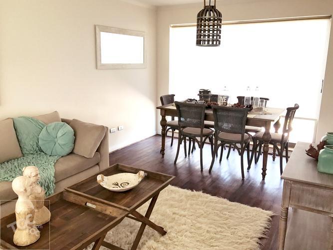 Hermosa Casa en Condominio Los Trapenses