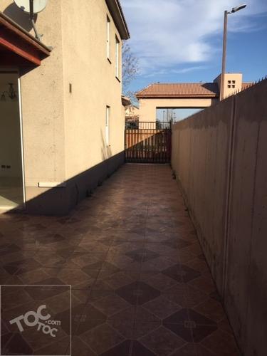 Casa arriendo Valle Grande Lampa