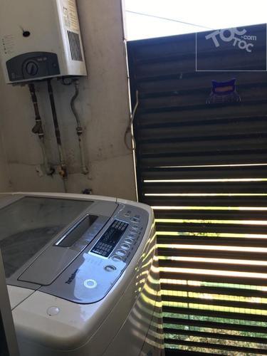 Isabel Riquelme / Dos Estacionamientos