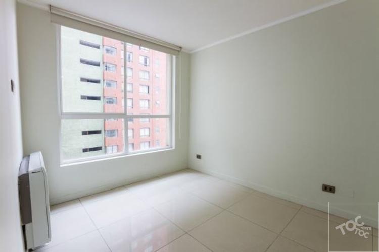 Abril GRATIS - $0 COMISIÓN – Garantía en CUOTAS !!! 1 Habitación y 1 Baño Sara del Campo 535 Metro Santa Lucia