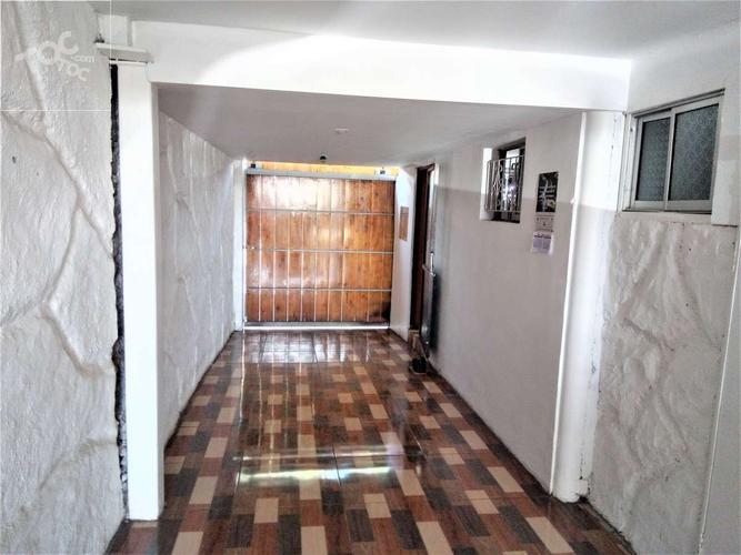Casa con amplio terreno