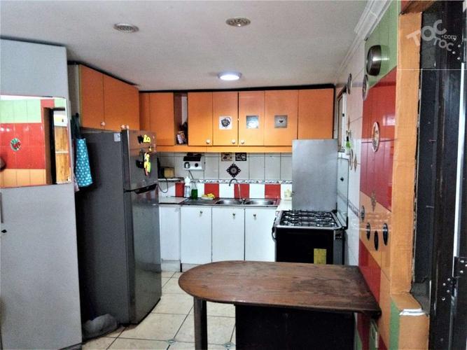 Casa con amplio terreno