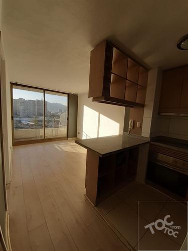 Arriendo Departamento ECOSOLAR con bodega en Santa Elena 840