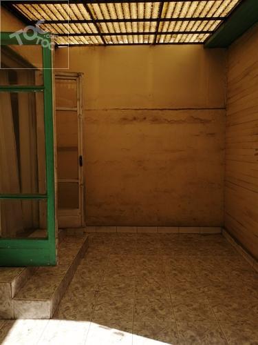 Salomón Sack, Independencia, Metro Hospitales