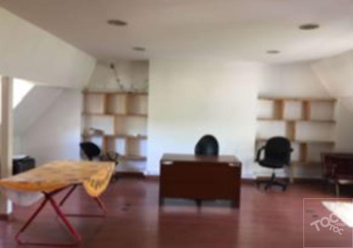 158.897 - Venta Casa Oficina Av. Condell con Ricardo Matte Perez - Providencia - 7D7B5E - 306Mts