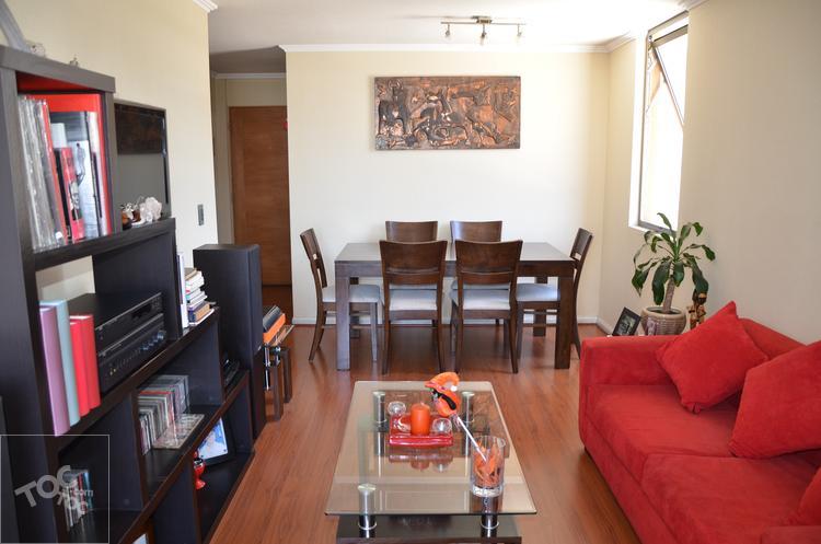 Av Italia 1883 DP 904, Ñuñoa