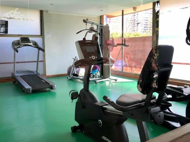Excelente, Como Nuevo Av Manquehue / Colegio Alemán