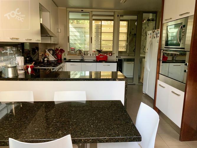 Valle Escondido 3330, Lo Barnechea