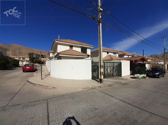Casa en venta en villa Tierra Viva Oriente. DISPONIBLE A PARTIR DEL 2 DE JULIO.