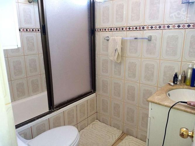 Casa de 2 pisos en Lia Aguirre
