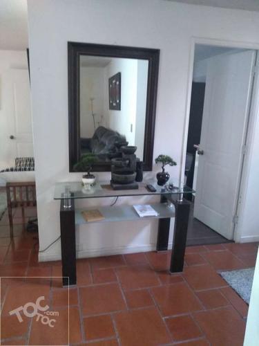 Casa de 2 pisos en Valle Lo Campino