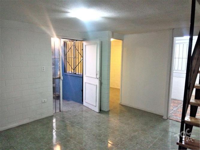 Casa Esquina Villa Paseo Central