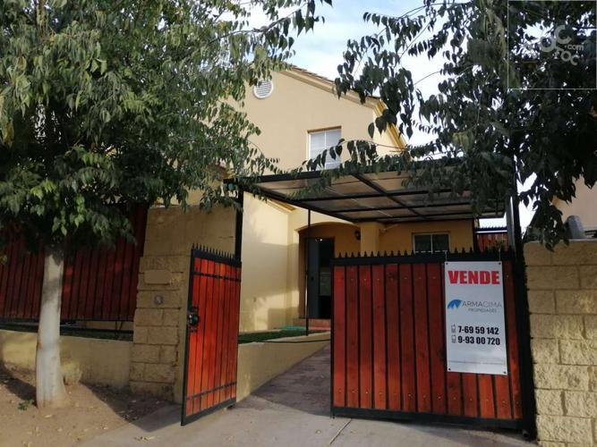 Casa en Valle Lo Campino