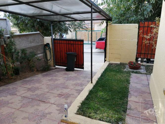 Casa en Valle Lo Campino
