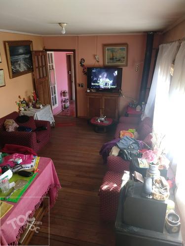 Se vende casa adaptada como hospedaje