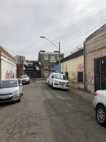 Los Estudiantes 181, Recoleta