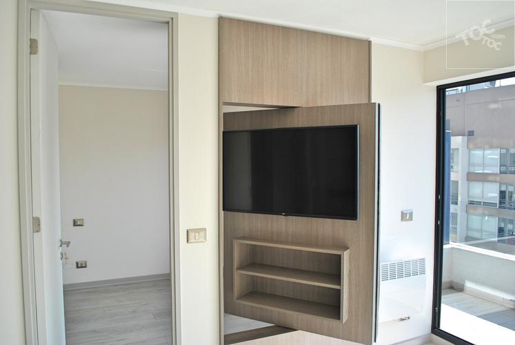 Departamento Nuevo, frente a metro Irarrázaval, 1 dormitorio + estacionamiento y bodega