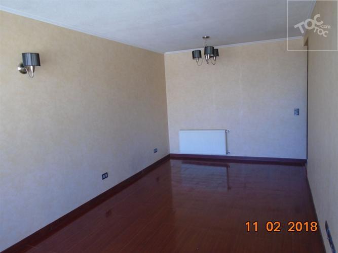 Comodo departamento en Francisco Puelma