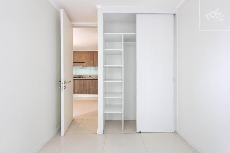 1 Habitación y 1 Baño Sara Del Campo 535 Metro Santa Lucia