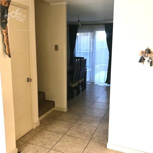 CASA CONDOMINIO JARDINES DE STA MARIA MAIPU