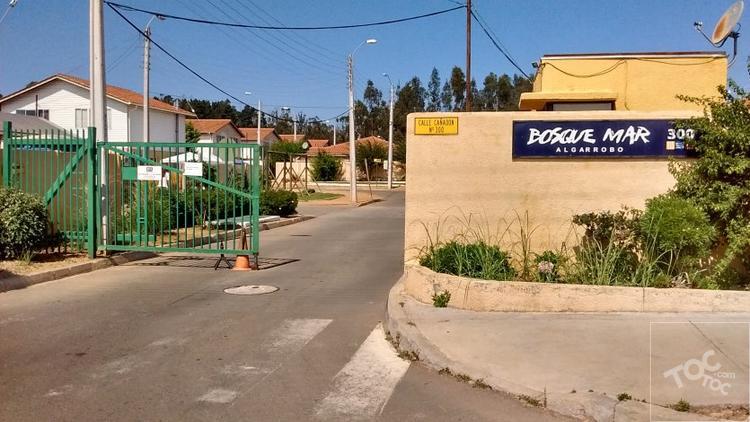 Acogedora Casa en Condominio Bosquemar de Algarrobo