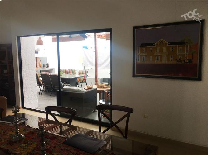 Pasaje Cuatro (Sector residencial exclusivo)