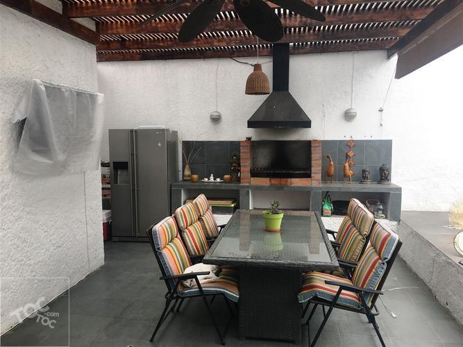 Pasaje Cuatro (Sector residencial exclusivo)